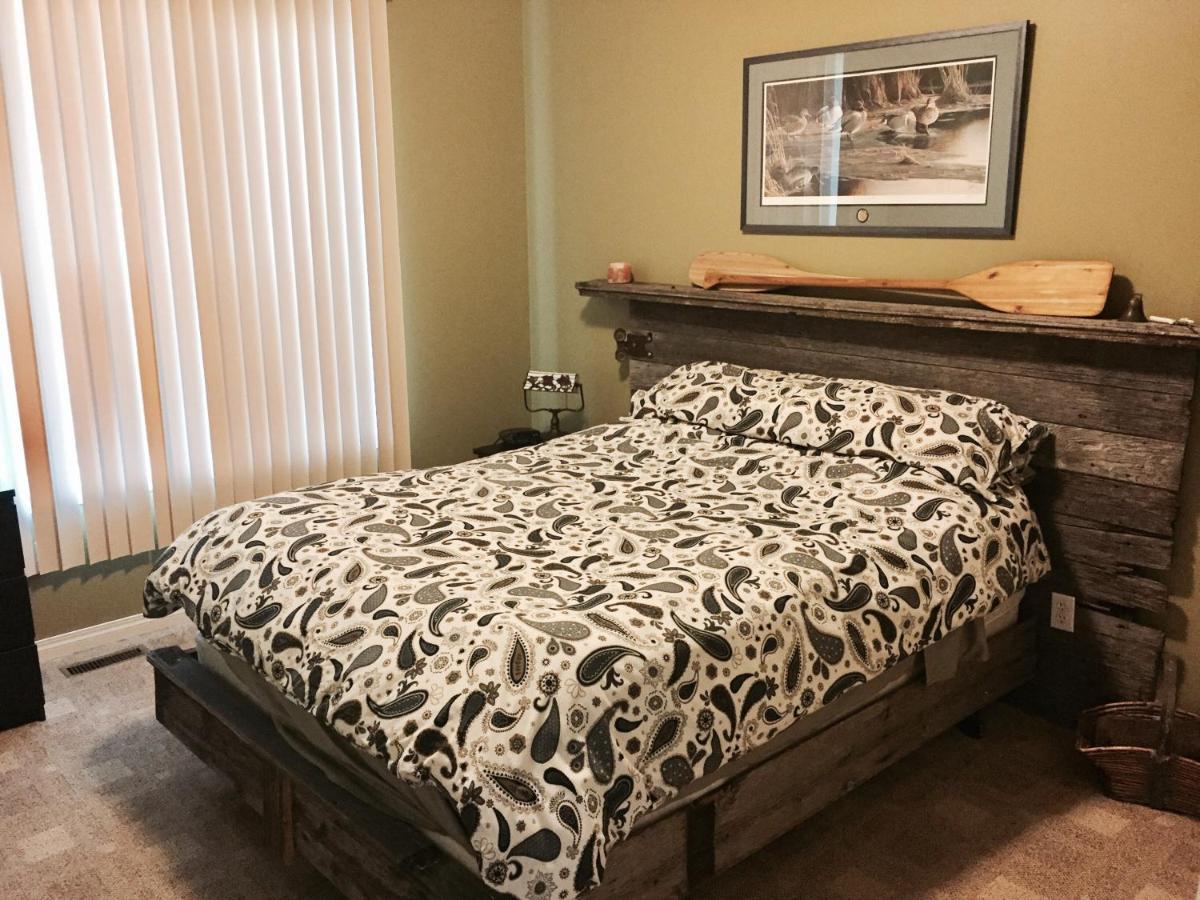 Grand Beach Pebble Springs Bnb מראה חיצוני תמונה